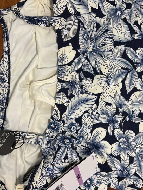 Coco Reef Women's Navy Floral Swimsuit Top, 38D, New - Picture 6 of 9